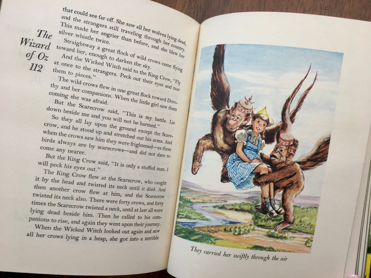 The Wizard of Oz by L. Frank Baum, Illustrated Junior Library, Vintage 1976