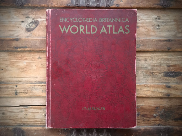 Encyclopaedia Britannica World Altas, Huge HC Book, Maps, 1959, Geography